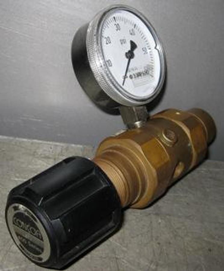 Used QTY. 1. CONCOA 400 SERIES REGULATOR
