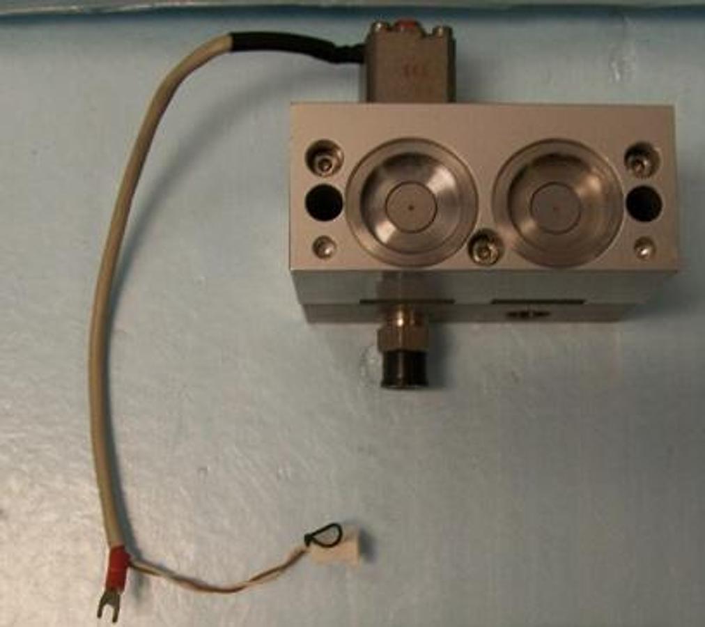 Used QTY. 1. AGILENT MANIFOLD PISTON PUMP? WITH MOTOR PART NO. 0491-0129.