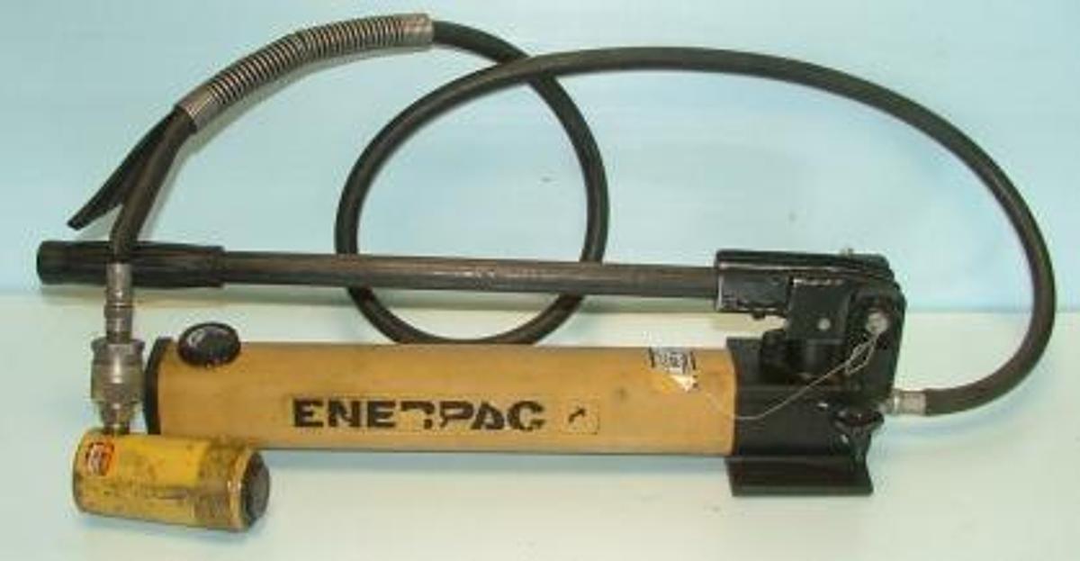 Used ENERPAC P-391 HYDRAULIC HAND PUMP