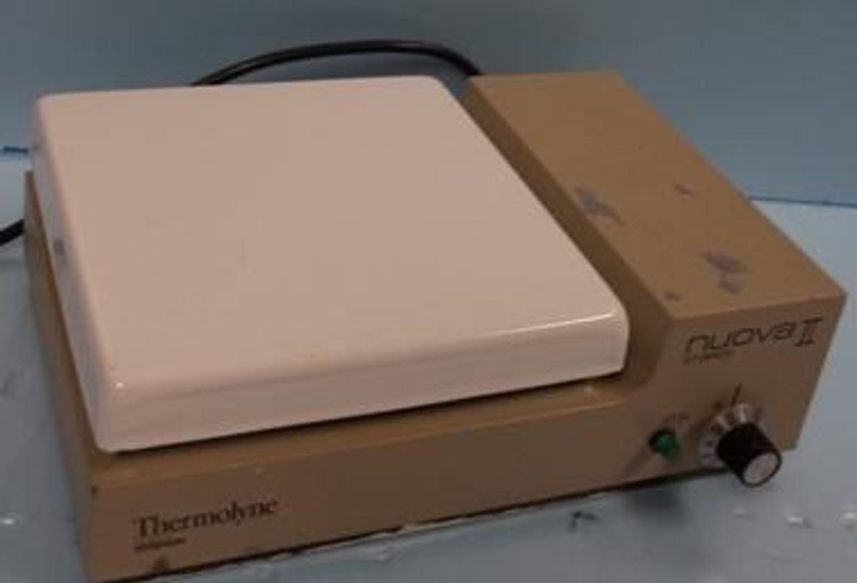 Used QTY. 1. THERMOLYNE NUOVA II MAGNETIC STIRRER