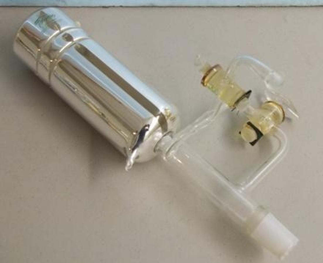 Used TOE PRE SILVERED VACUUM GLASS DISTILLATION HEAD COLUMN FEED ADAPTER TOP AND BOTTOM JOINT 29/42