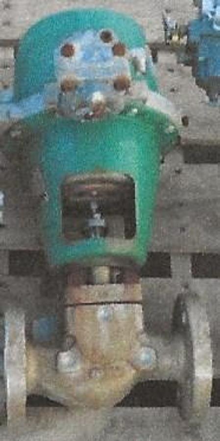 Used FISHER CONTROLS 1.5" 300 CF3M CONTROL VALVE WITH SYSTEM 9000 CP 20.