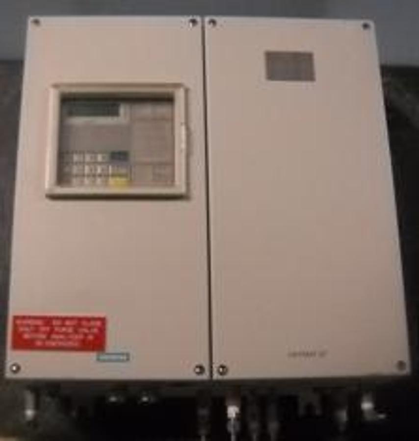 Used SIEMENS OXYMAT 5F ISO BUTANOL OXYGEN ANALYZER % VOL. 02. (OXYGEN)7MB1010-OBG10-OBB1-Z-Y11