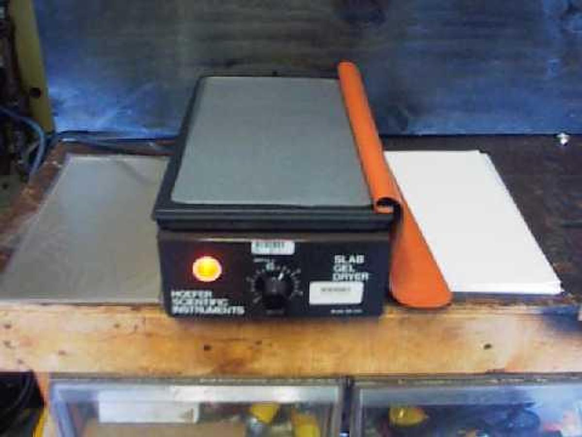 Used QTY. 1. HOEFER SCIENTIFIC INSTRUMENTS SLAB GEL DRYER MODEL: SE 540. .