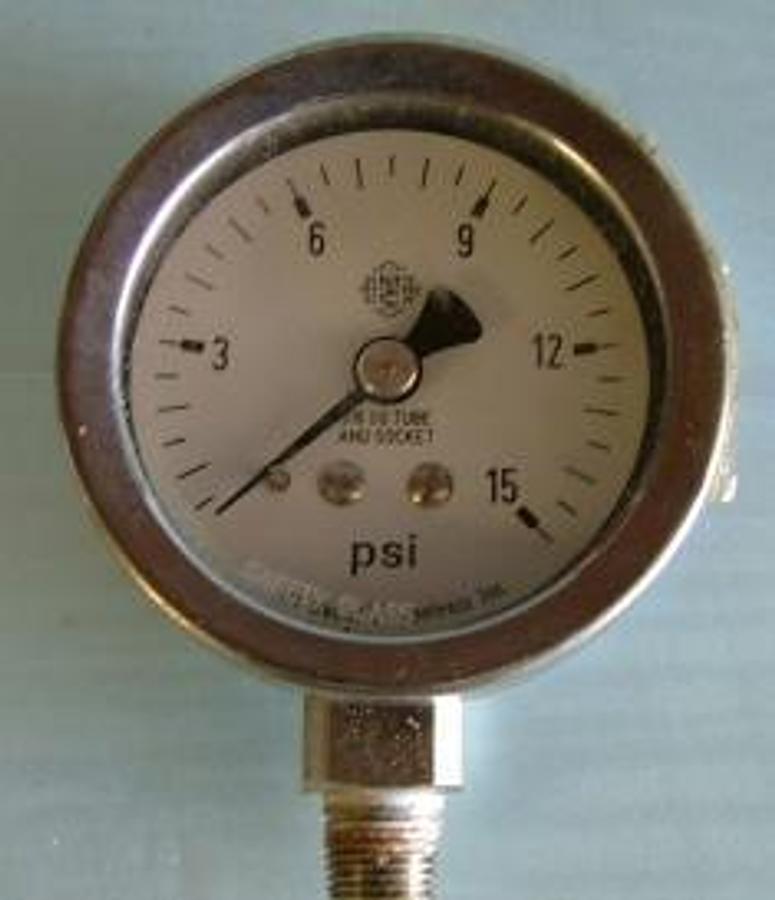 Used MCDANIEL CONTROLS INC GAUGES RANGE 0-15 PSI 316 SS TUBE AND SOCKET SAFETY GLASS