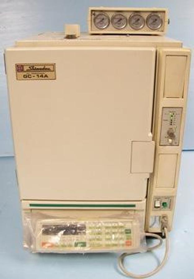 Used SHIMADZU GAS CHROMATOGRAPH GC-14A