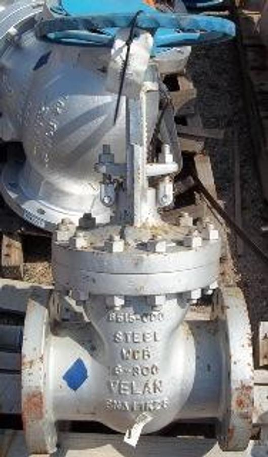 Used VELAN 6" 300 FLANGED RAISED FACE WCB GATE VALVE WCB (WELD ABLE CARBON BODY). 8515-000-BNA11K28.