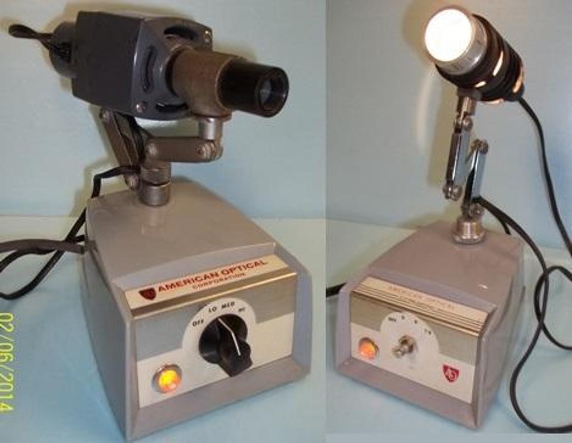 Used AMERICAN OPTICAL CORP. ILLUMINATOR 115V 60HZ 23 V.AMPS LO/MED HIGH SELECTOR SWITCH.