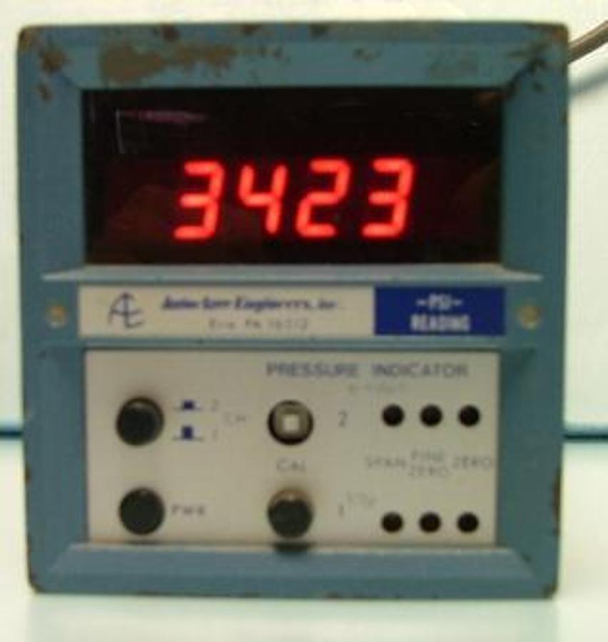 Used AUTOCLAVE ENGINEERS INC PRESSURE INDICATOR VOLTS 115 MODEL AEC2-2000/30
