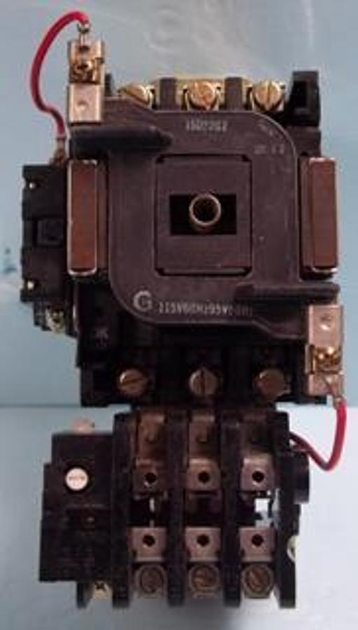 Used GENERAL ELECTRIC TRANSFORMER CR305X200A VA 9 27= 600V A.C. MAX. 250V D.C. MAX. 115V 60HZ 95V 50HZ 15D22G2 CSA CONTACT RATING: NEMA B600. .