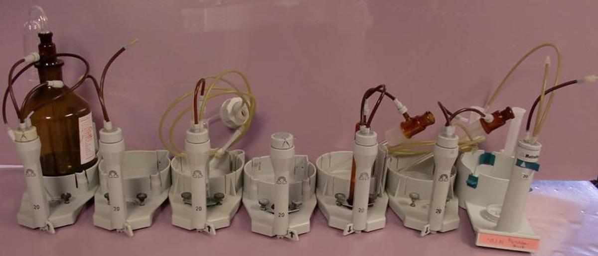 Used QTY. 4. METROHM EXCHANGE UNITS 20 ML.