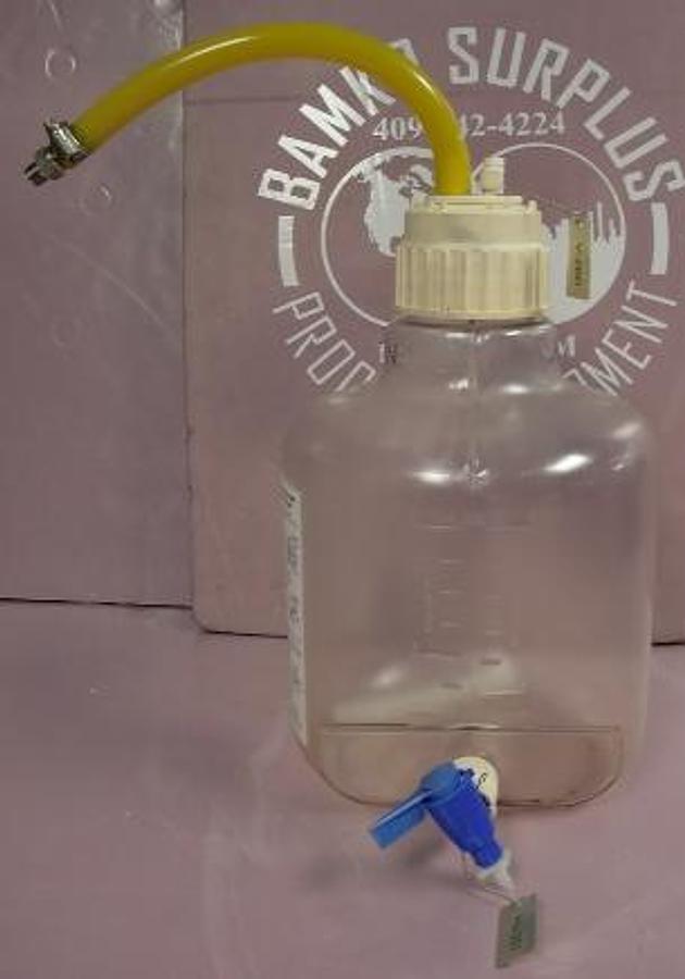 Used QTY. 1. 10 LITER NALGENE BOTTLE (V-260) (CAR BOY) W/ NALGENE QUICK-ACTION SPIGOT (HV-261).