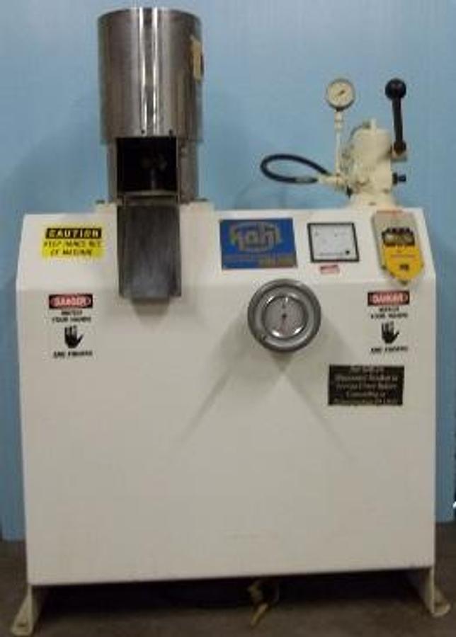 Used AMANDUS KAHL PELLETING PRESS