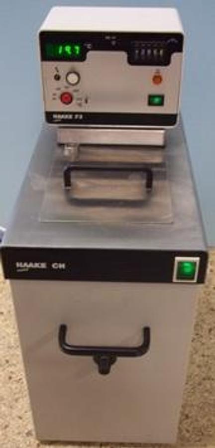Used QTY. 1. HAAKE HEATING CIRCULATING CHILLING CONSTANT TEMPERATURE BATH CONTROLLER = F3 TYPE: 001-4637