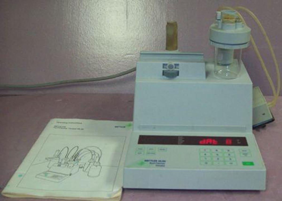 Used METTLER TOLEDO DL35 KARL FISHER TITRATOR