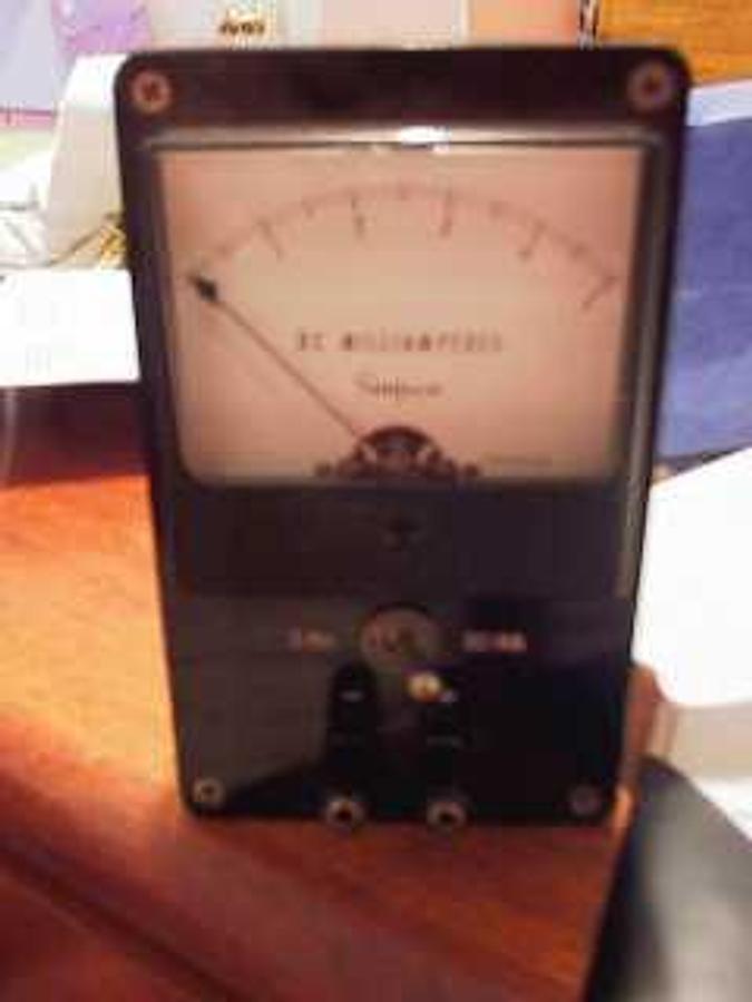 Used SIMPSON DC MILLI AMPERES METER