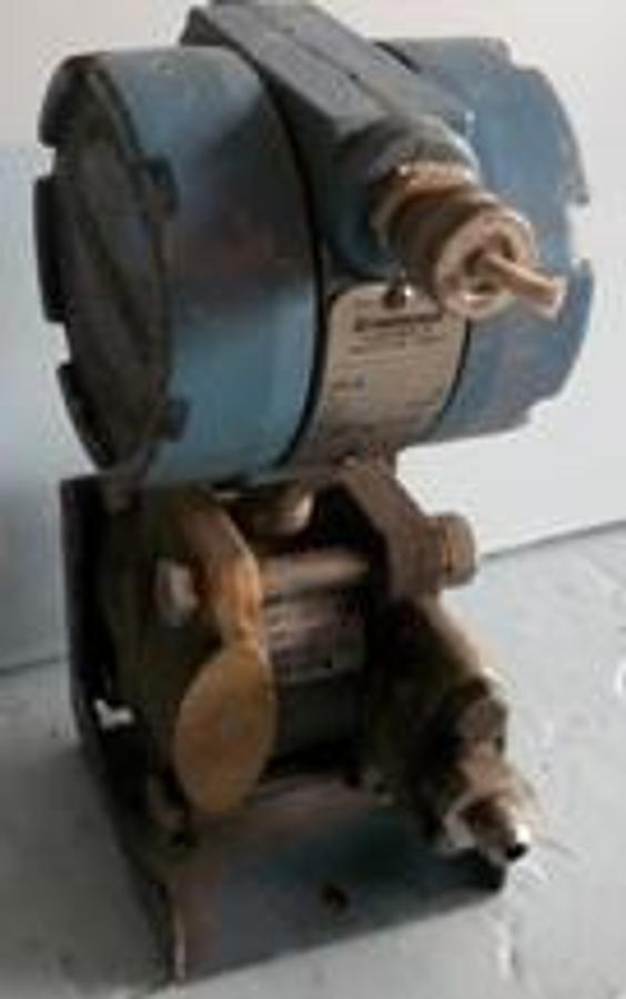 Used ROSEMOUNT TRANSMITTER