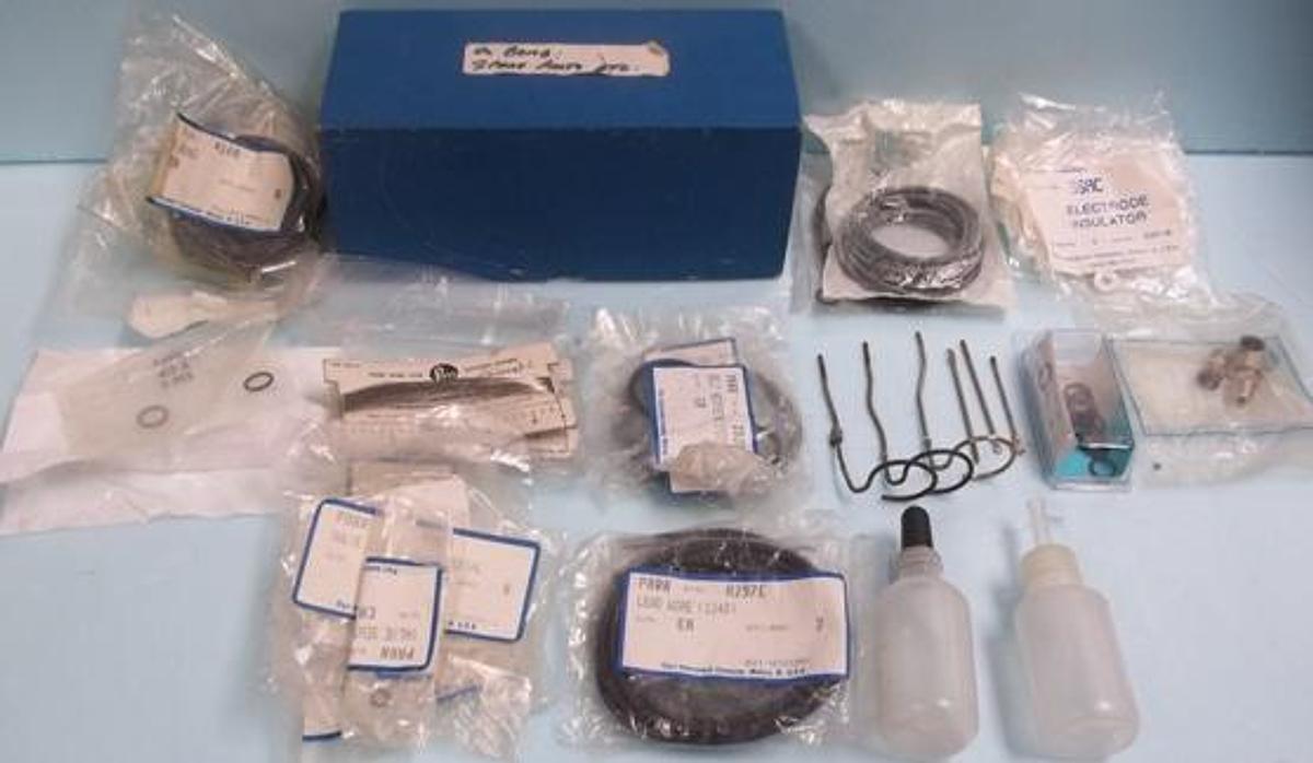 Used PARR INSTRUMENT LOT PARR INSTRUMENT CALORIMETER PARTS CONSISTING OF: 3).PARR CHROMEL C PARR FUSE WIRE FOR OXYGEN BOMBS