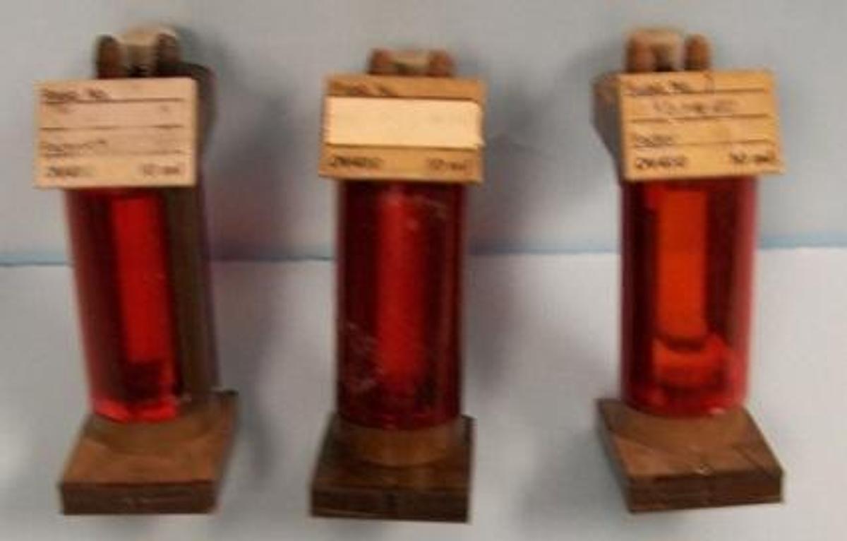 Used METTLER DV 410 10 ML BURETS.