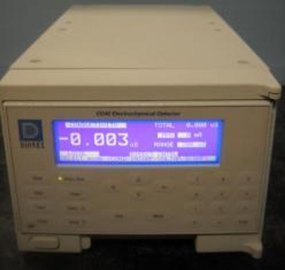 Used DIONEX ED40 ELECTROCHEMICAL DETECTOR MODEL: ED40-1