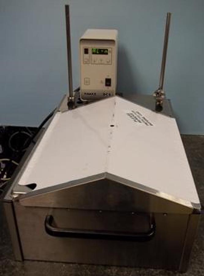 Used QTY. 1. HAAKE W19 STAINLESS STEEL 19 LITER CIRCULATING / HEATING BATH WITH LID HAAKE WDC5