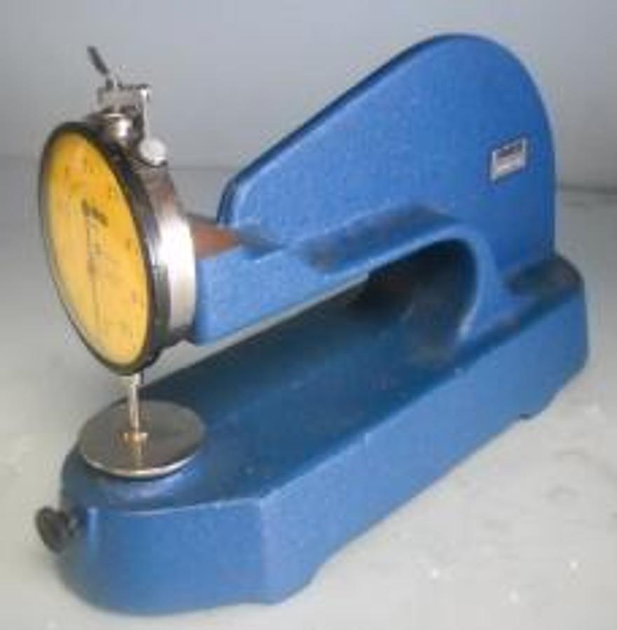 Used QTY. 1. AMES TABLE TOP DIAL MICROMETER
