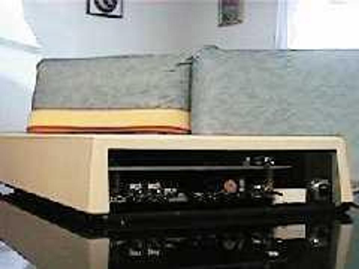 Used MODEL NO. MT212AD-S