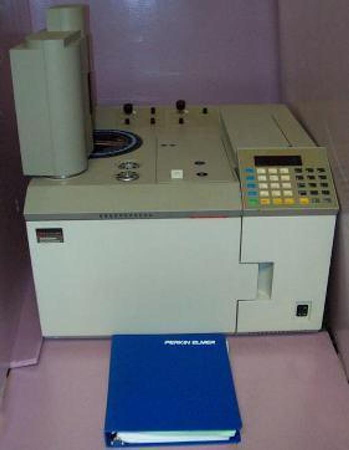 Used PERKIN ELMER AUTOSYSTEM GAS CHROMATOGRAPH