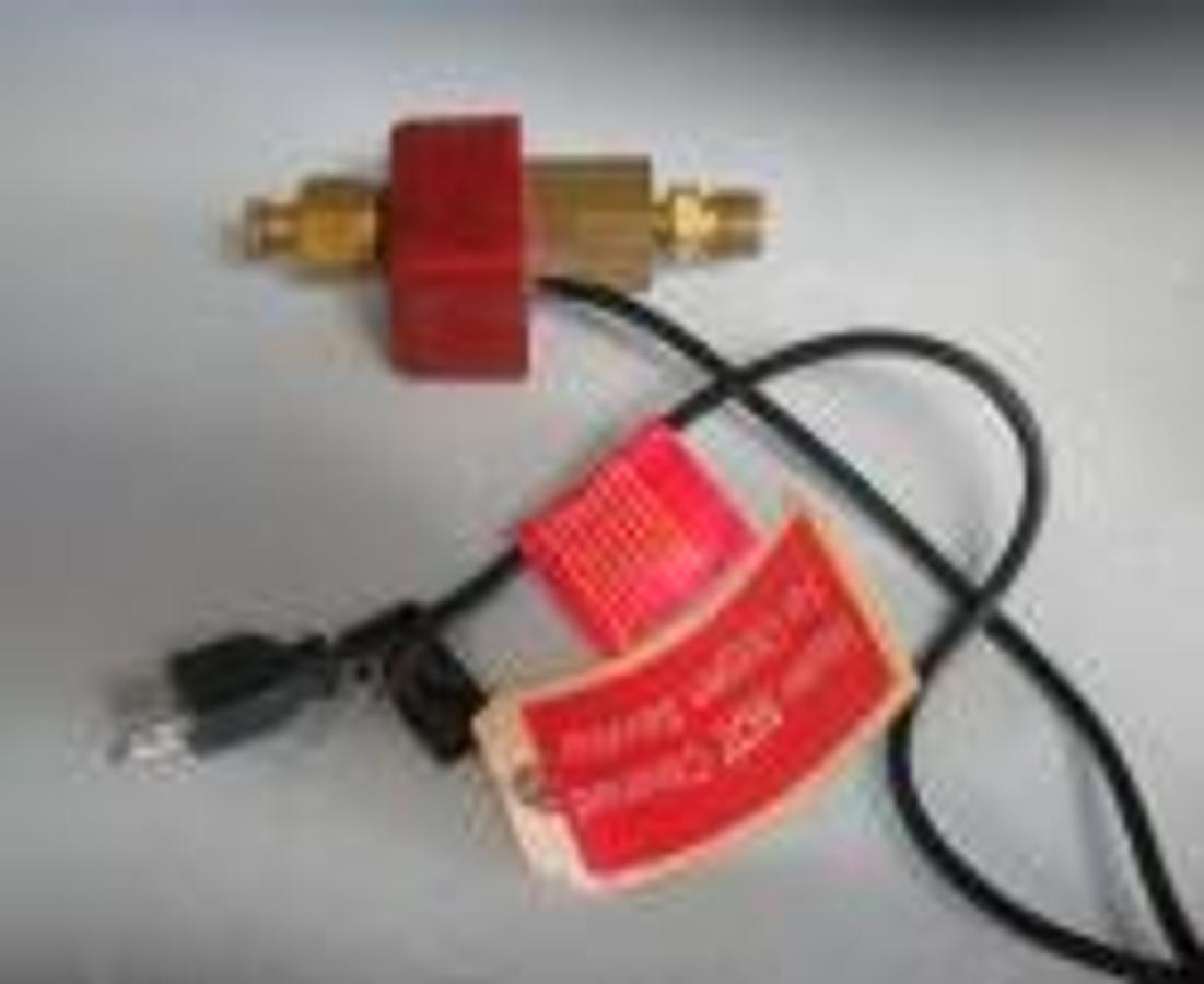 Used QTY. 1. HEATER. PRODUCT OF CALCO CONTROLS INC.