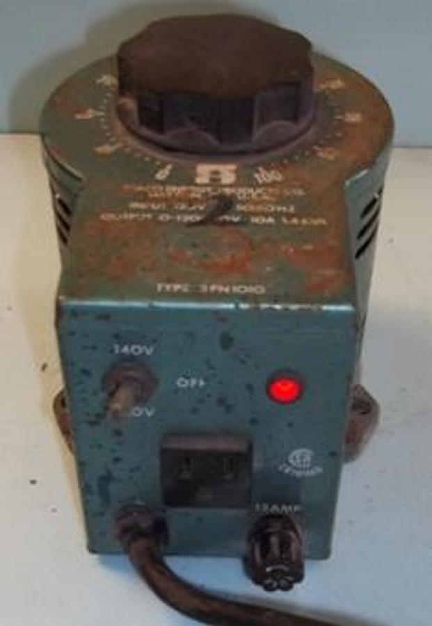 Used QTY. 18. STACO ENERGY VARIABLE AUTOTRANSFORMER INPUT 120V 50/60HZ OUTPUT 0-120/140V 10A 1.4KVA. .