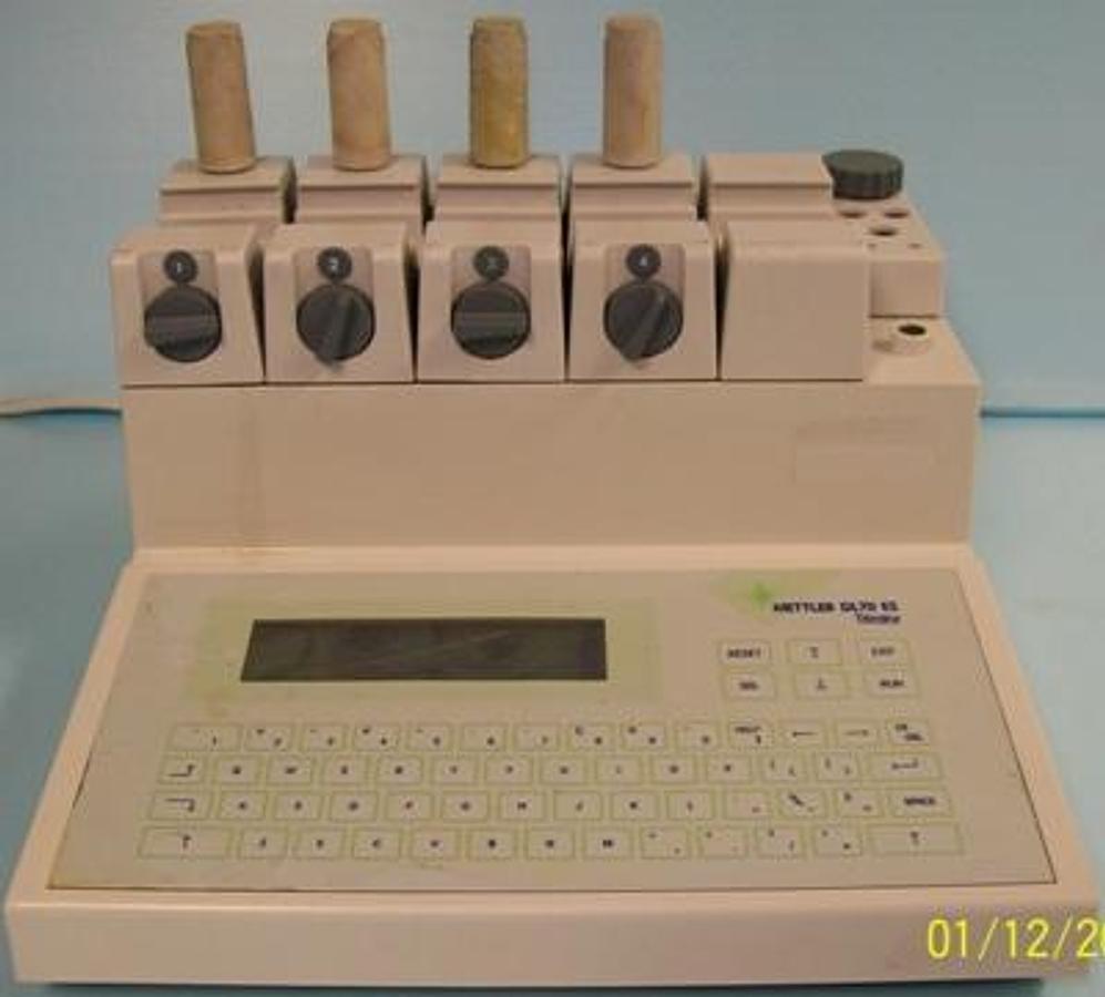 Used QTY. 1. METTLER TOLEDO DL70ES TITRATOR TYPE DL70ES