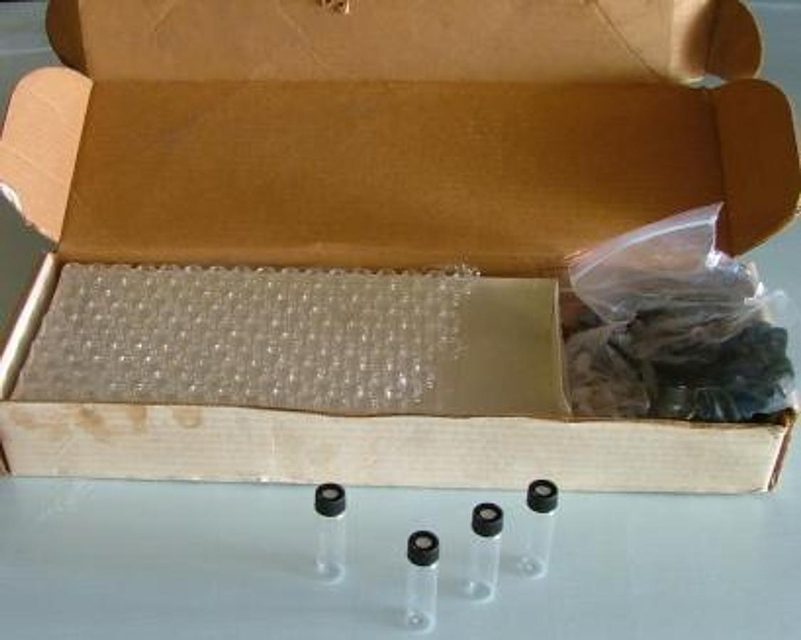 Used SAMPLE VIALS: 8 ML WITH CAPS INJECTOR VIALS