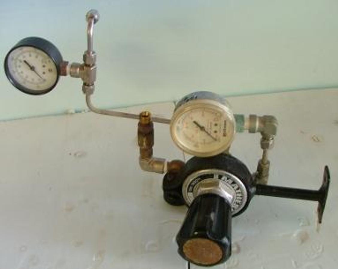 Used QTY. 1. MATHESON GAS REGULATOR MODEL: 3473 MAX. INLET: 350 PSI