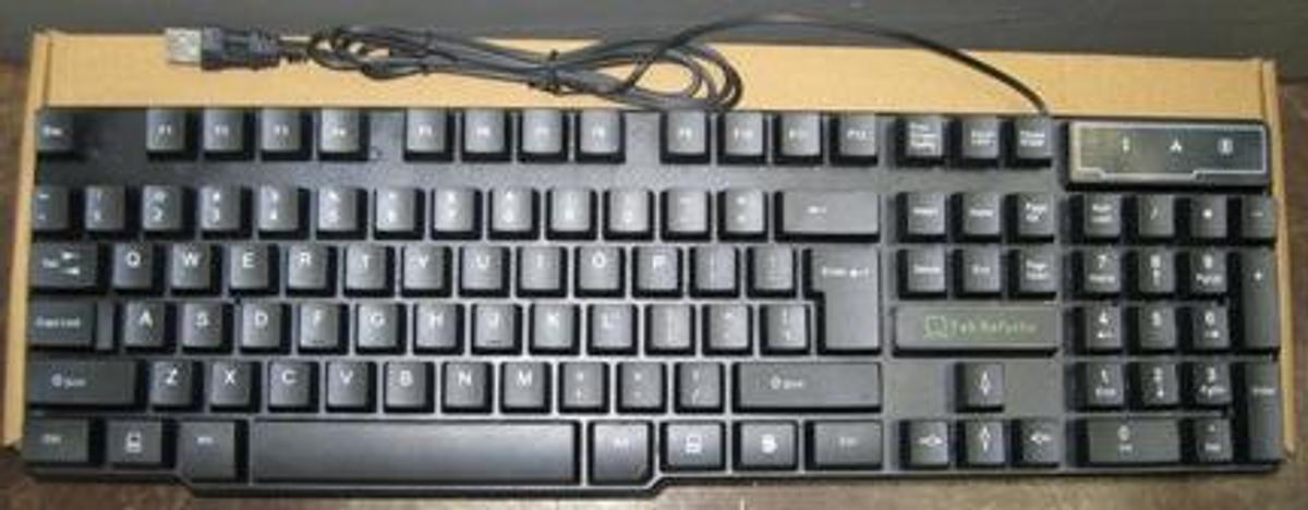 Used QTY. 1. TEK REFURBS KEY BOARD