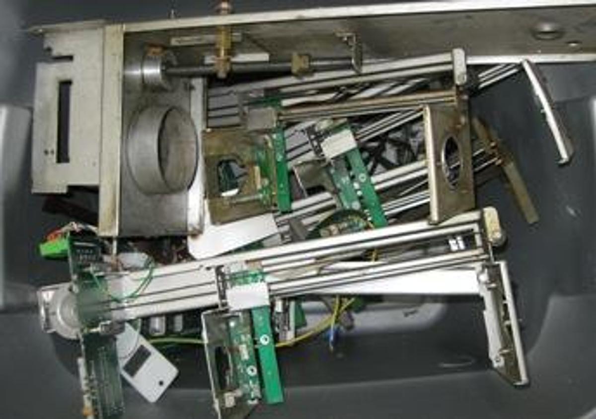 Used QTY. 5. ISL BY PAC AD86 5G2 DISTILLATION ANALYZER AD86 5G2 ELEVATOR ASSY. FOR SAMPLE.