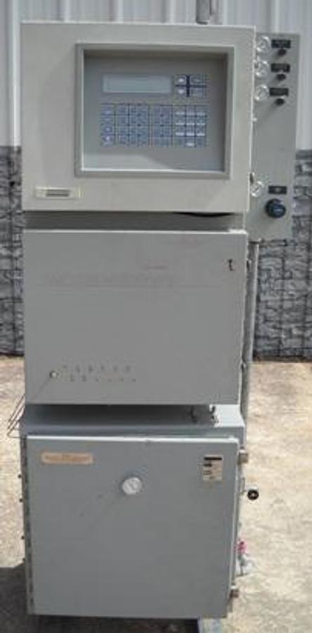 Used QTY. 1. FOXBORO I/A SERIES PROCESS GAS CHROMATOGRAPH MODEL: SAMPLE SYSTEM ORIGIN 2B9449