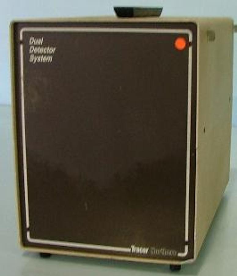 Used QTY. 1. TRACOR NOTHERN ASSY 700P490 REV- SER NO 684007 SERIES 5515-13 DUAL DETECTOR SYSTEM.