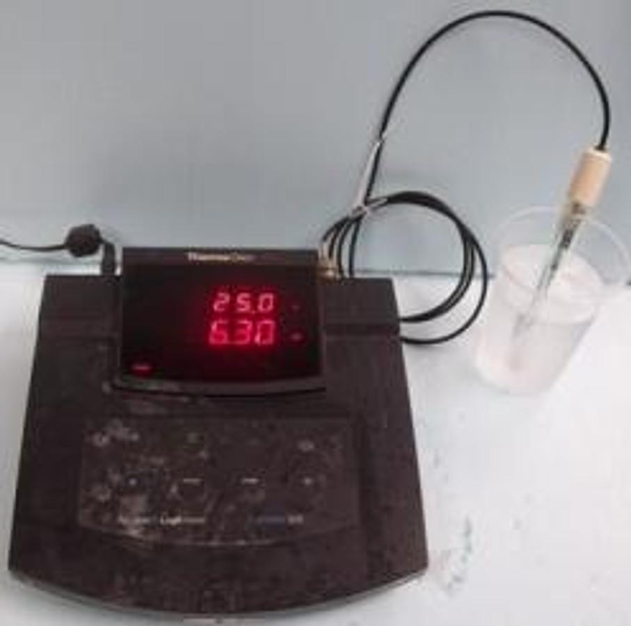 Used QTY. 1. THERMO ORION PH METER
