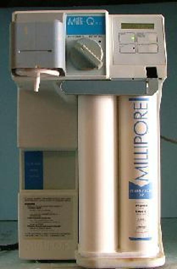 Used MILLIPORE MILLI-Q PLUS WATER PURIFICATION SYSTEM
