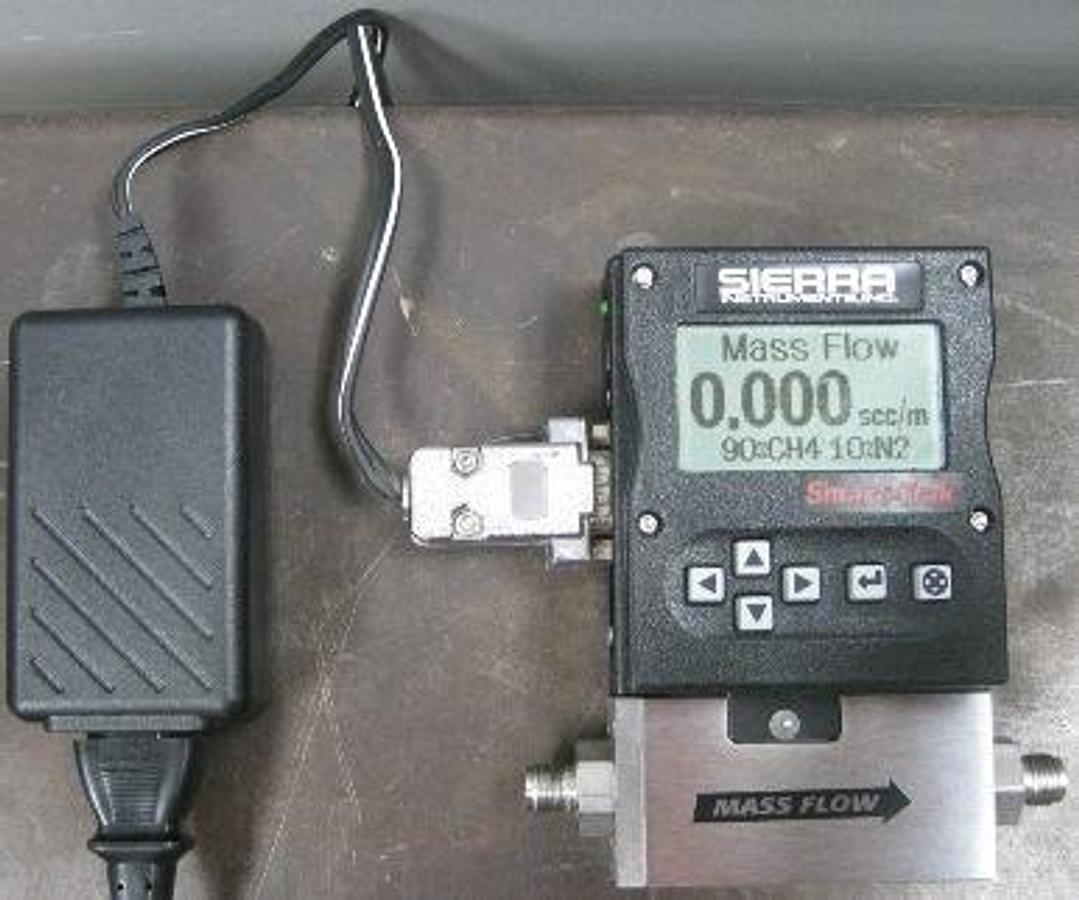 Used SIERRA INSTRUMENTS INC. SMART-TRAK MASS FLOW METER