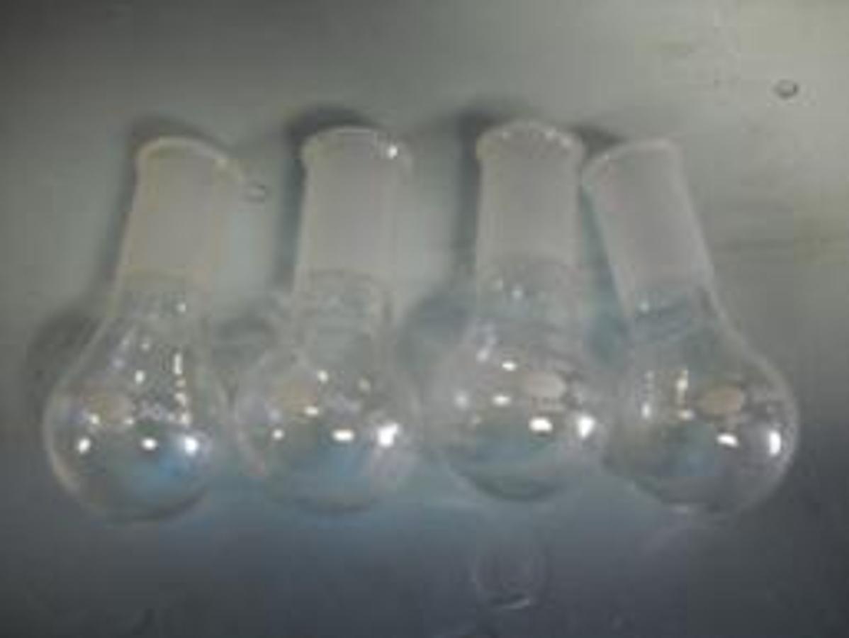 Used KIMAX 50ML ROUND BOTTOM FLASK LIP 24/40.