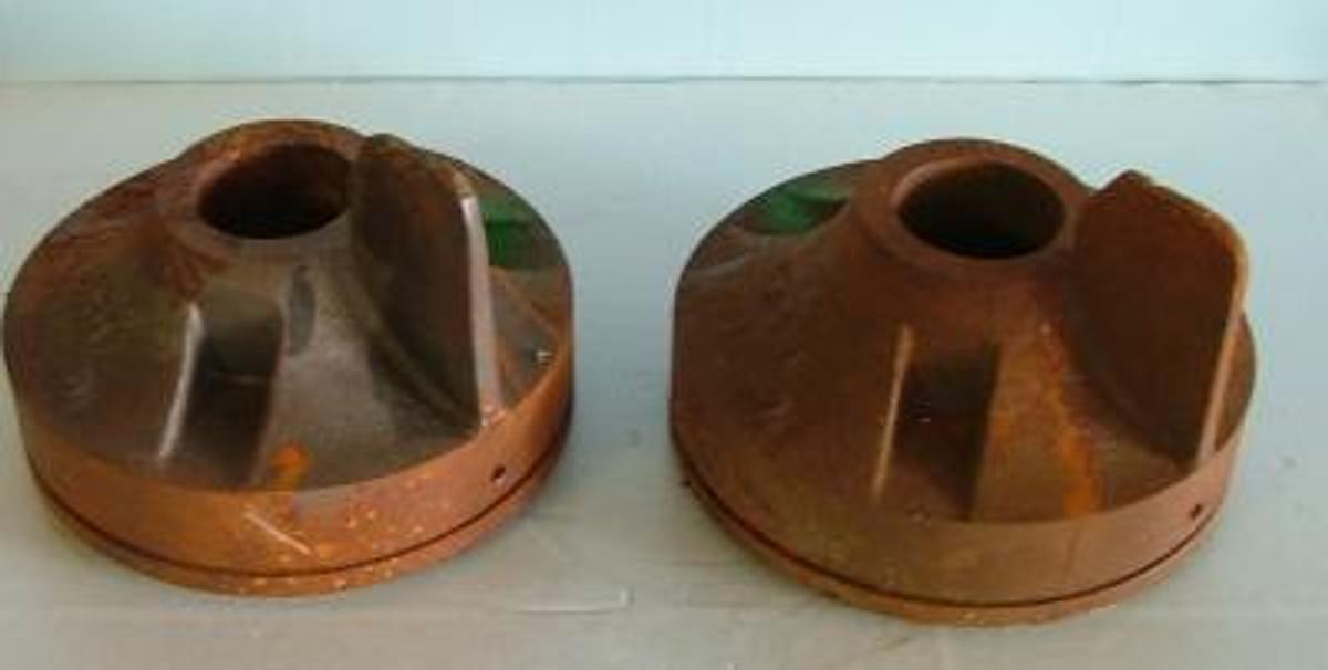 Used QTY. 2. PEERLESS PUMP BOX; STUFFING: 3 IN ID X 8 IN OD X 1-3/4 I ROD DIAMETER: SIZE: 3 IN ID X 8 IN OD X 1-3/4 IN D MATERIAL: METAL PEERLESS PUMP: 2677269-040 STUFFING BOX