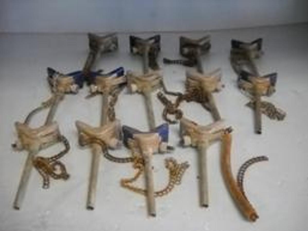 Used QTY. 13. RING STAND APPARATUS HOLDERS W/ CHAINS.