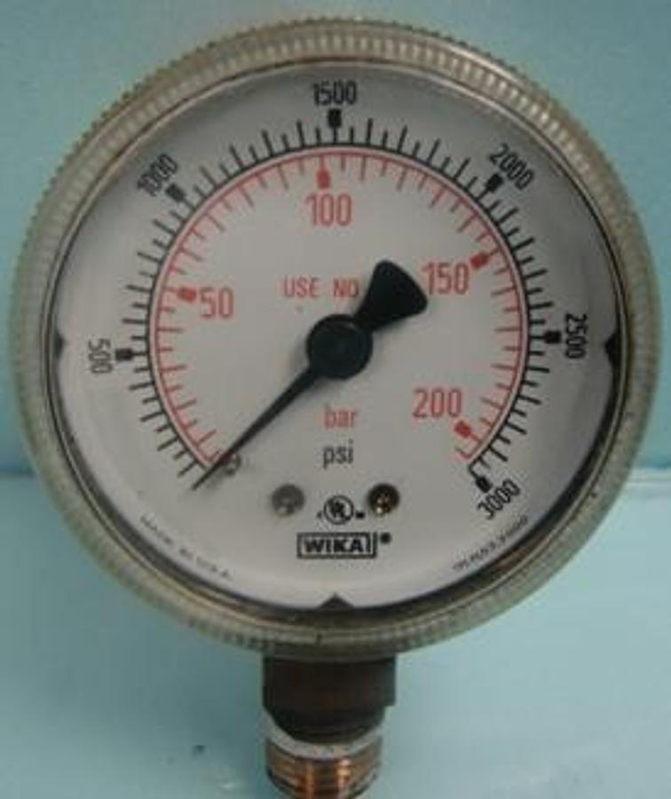 Used WIKAI PRESSURE GAUGE PART NO.1521576 11L1153.3000 READING 0-3000 PSI 0-210 BAR C US UL LISTED.