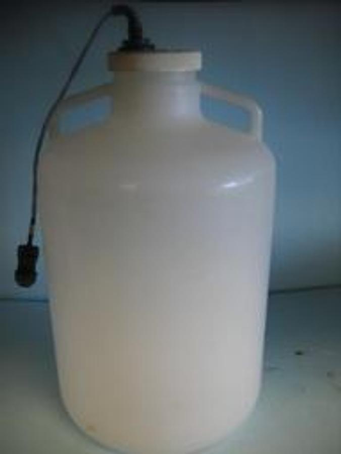 Used QTY. 1. NALGENE 5 GALLOON/ 20 LITER PLASTIC CARBOY WITH HANDLES