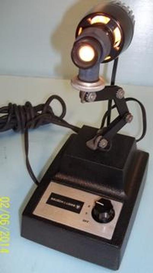 Used QTY. 1. BAUSCH & LOMB ILLUMINATOR CAT: 31-35-28 120V 50-60HZ 25W 3 WAY SELECTOR SWITCH.