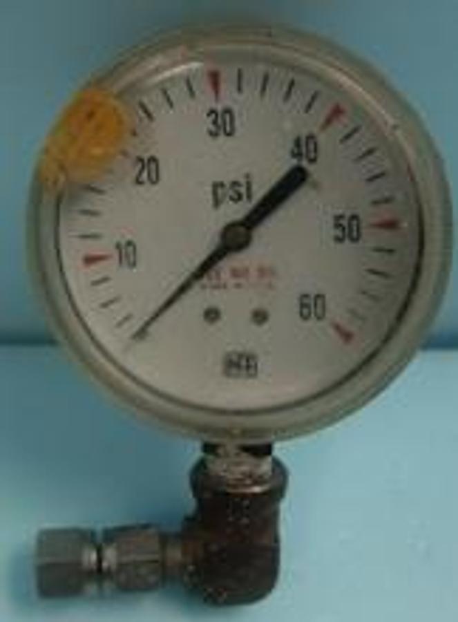 Used N T PRESSURE GAUGE READING 0-60 PSI.