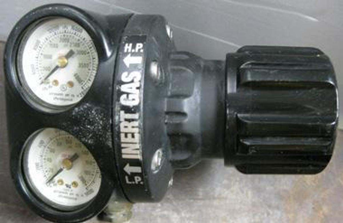 Used VICTORY AN ESAB BRAND EDGE SERIES REGULATOR