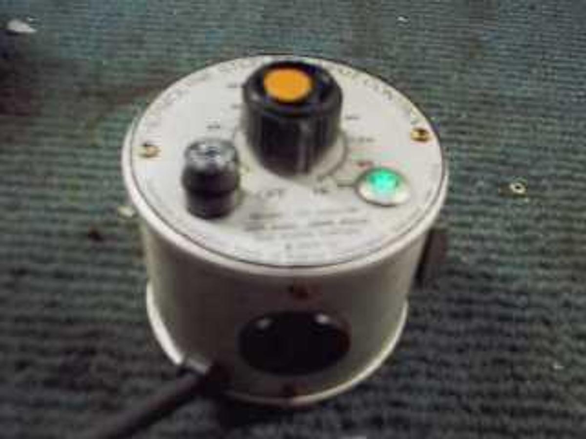 Used QTY. 1. THERMOLYNE STEPLESS INPUT CONTROL MODEL-CN-A8005M