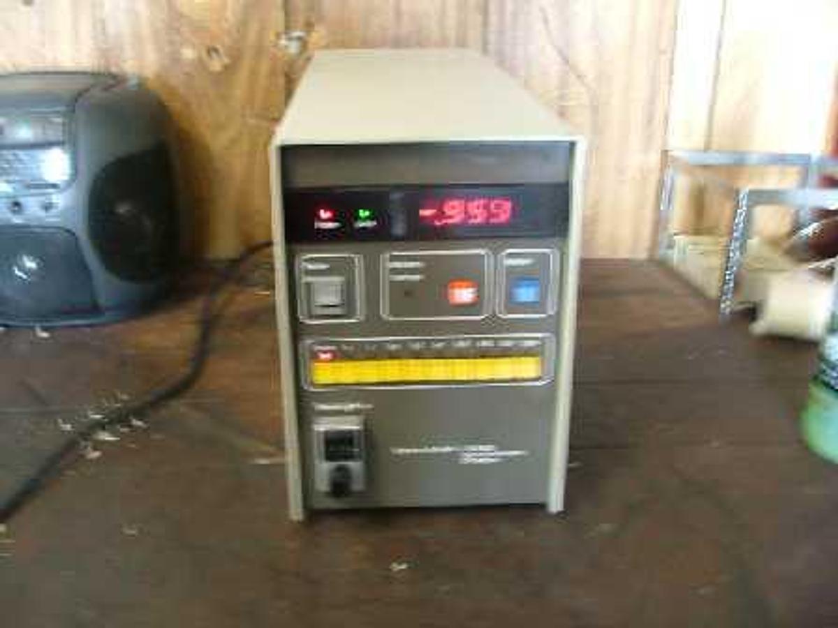 Used QTY. 1. PERKIN ELMER LC 90 BIO SPECTROPHOTOMETERIC UV DETECTOR CAT. NO. 13921